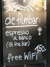 Filmbar im Filmmuseum: Espresso al banco